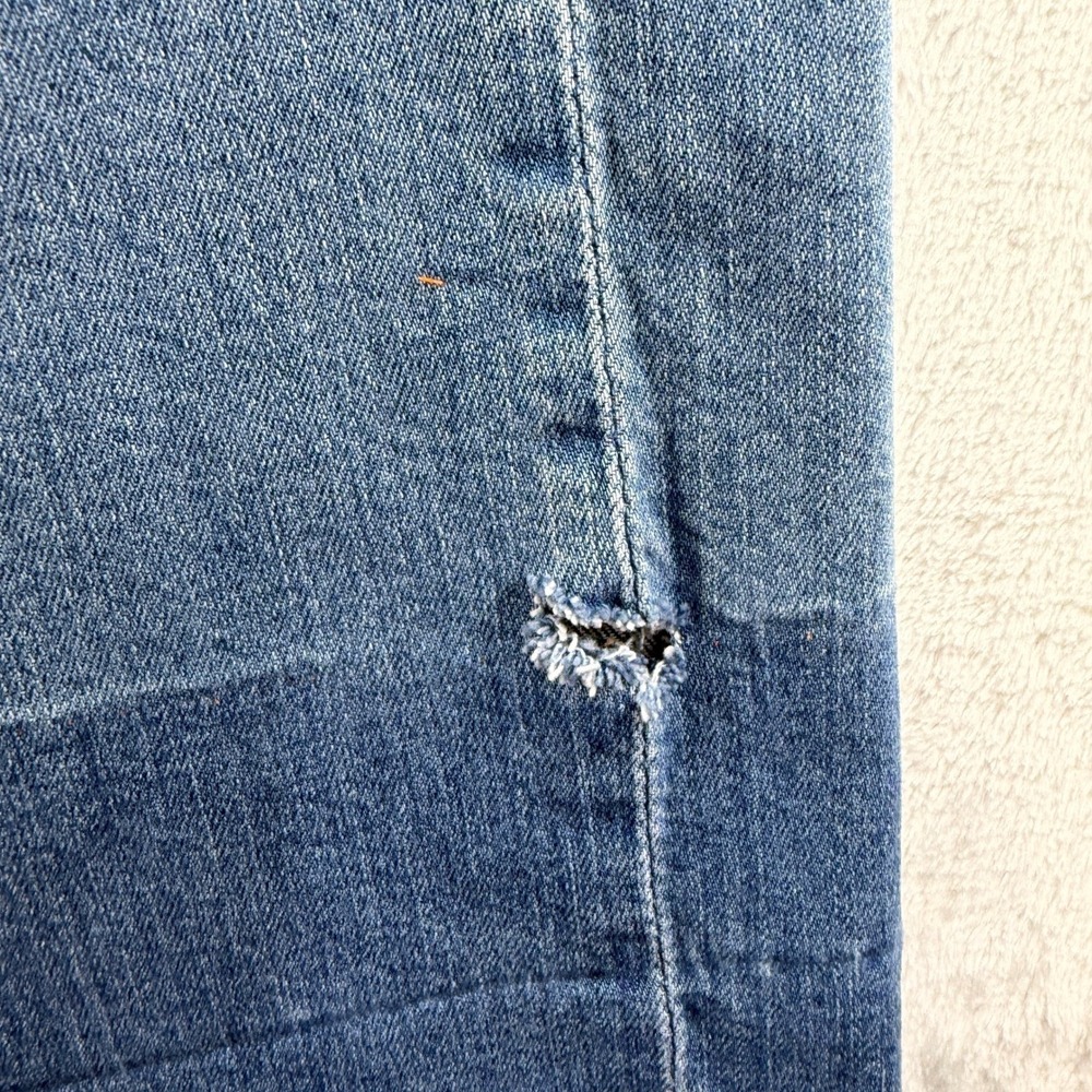 American Eagle 12 Super High Rise Baggy Wide Leg Cargo Stretch Jeans Light Blue - Picture 5 of 16